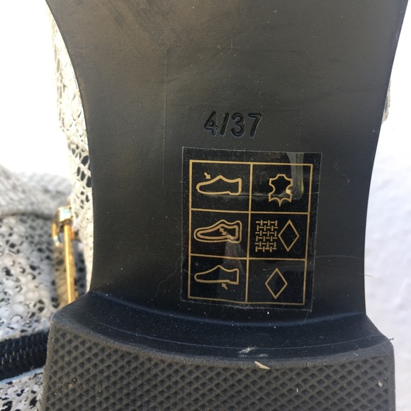 Topshop Klaus snake printed ankle bootie sz 37/6.5 - Picture 7 of 8